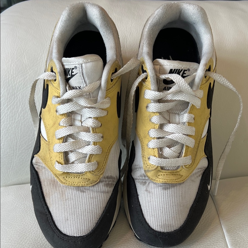 Nike Air Max 1 ‘87 Yellow, White & Black Running Sneakers Size 8 1/2